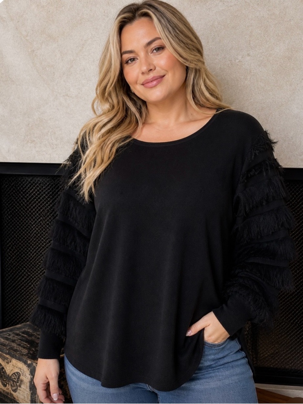 Sioni Milano Feathered Flair Statement Black Top Size Large